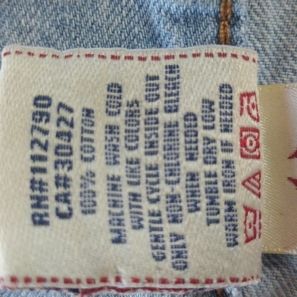 LADIES Jeans by𝅺 TRUE RELIGION - Picture 7 of 17